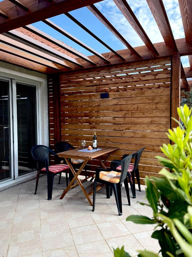 Sukosan Studio Apartman Eksteriør billede